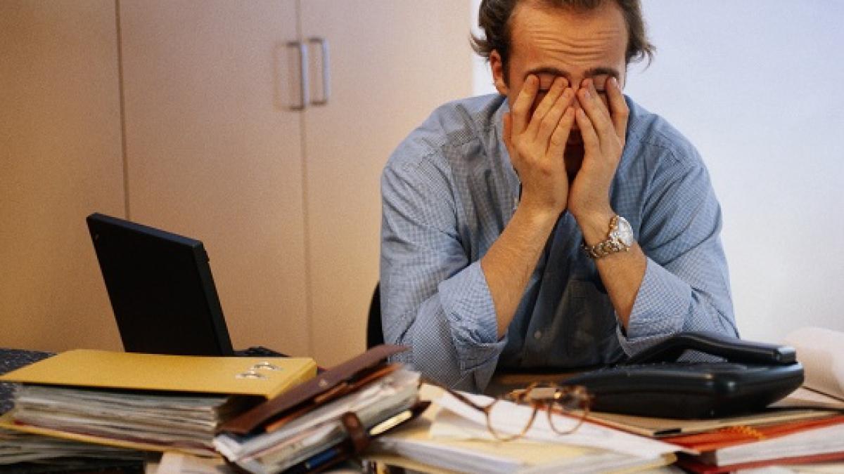 analiza cat lucreaza romanii pentru a si plati taxele salariale este dublu fata de ucrainieni