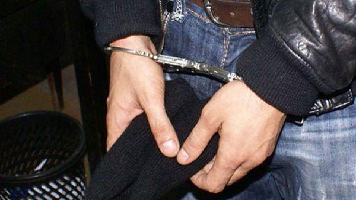 a avut un soc cand a aflat ca parintii vor divorta furios ca bunicul ii tine partea tatalui