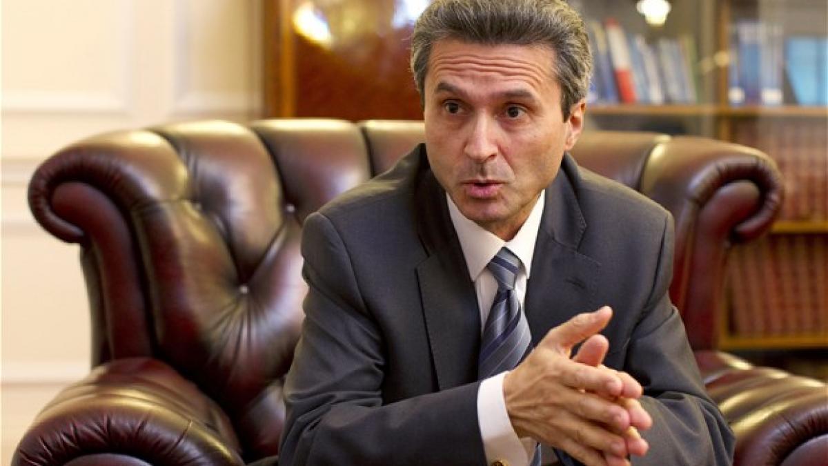 ambasadorul romaniei la londra ii acuza pe jurnalistii unui tabloid britanic ca mint in articolele