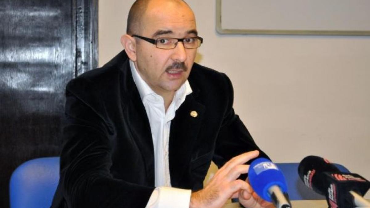 cei doi fosti manageri ai ucm resita adrian preda si adrian chebutiu au fost arestati preventiv