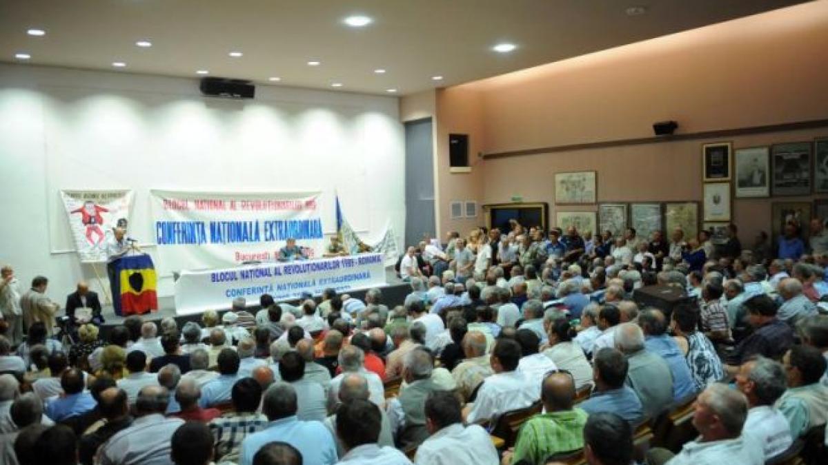 22 000 de romani au certificat de revolutionar 16 000 nu primesc indemnizatie