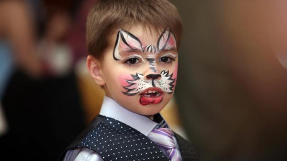 magie face painting si cadouri pentru copiii isteti la finalul concursului aristotel