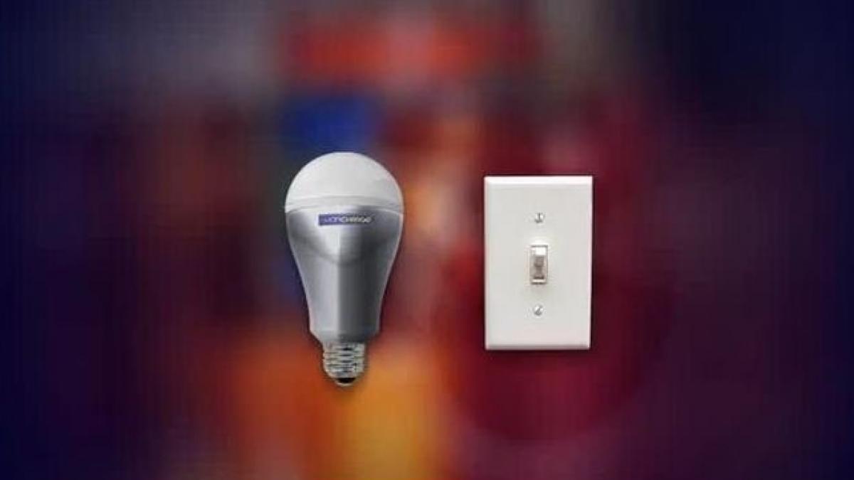 becul care sta aprins chiar si fara curent