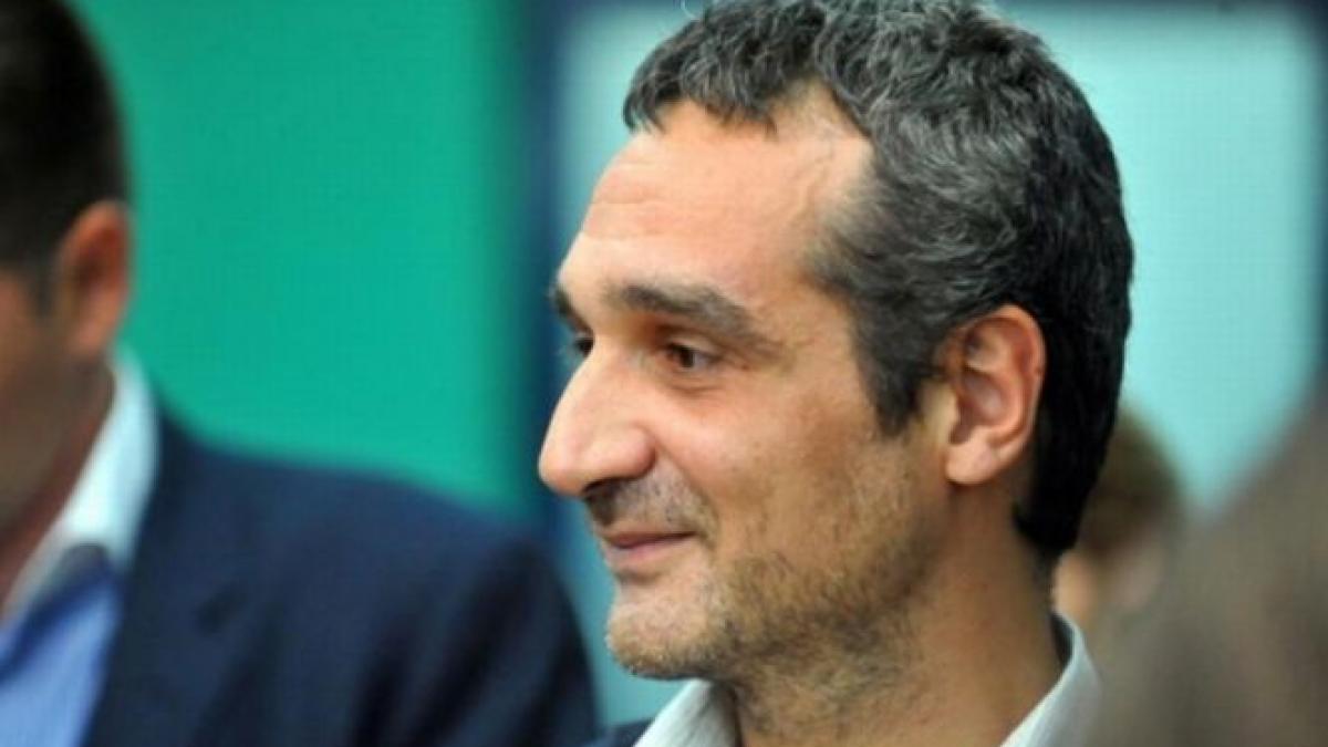 planurile lui lazaroiu pentru presedinte basescu premier in 2016