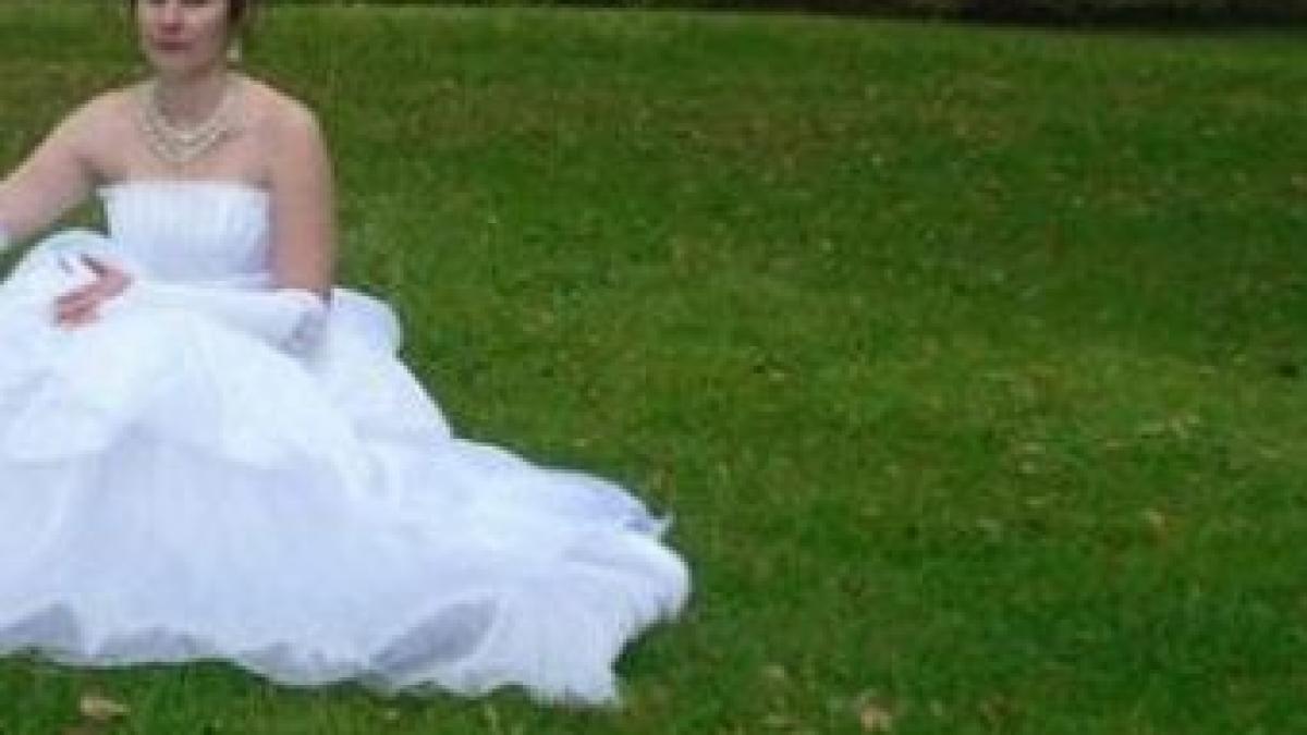 cea mai nereusita poza de nunta e cea mai trista mireasa pe care am vazut o