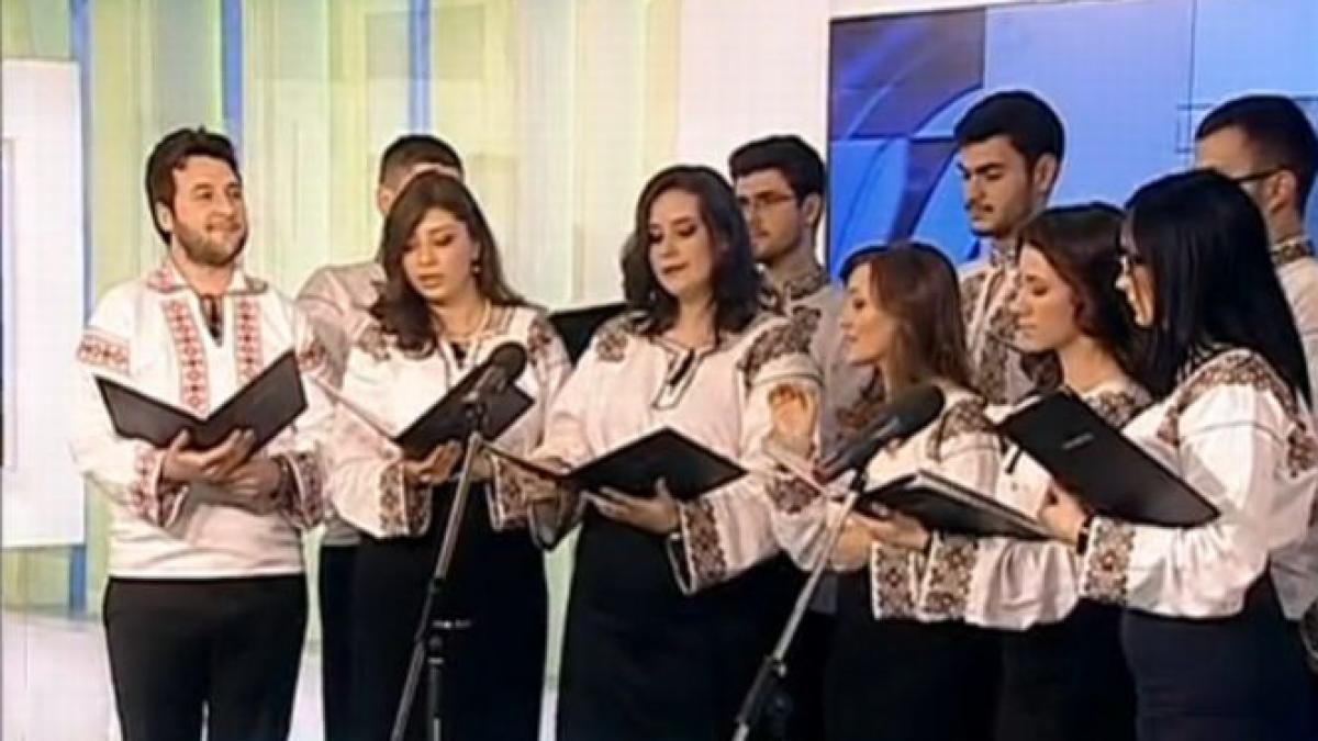 colinde din poiana linistii la antena 3