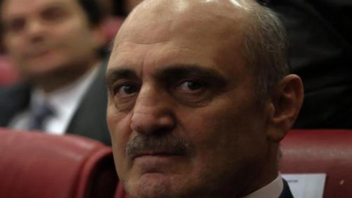 un alt ministru din guvernul erdogan a demisionat