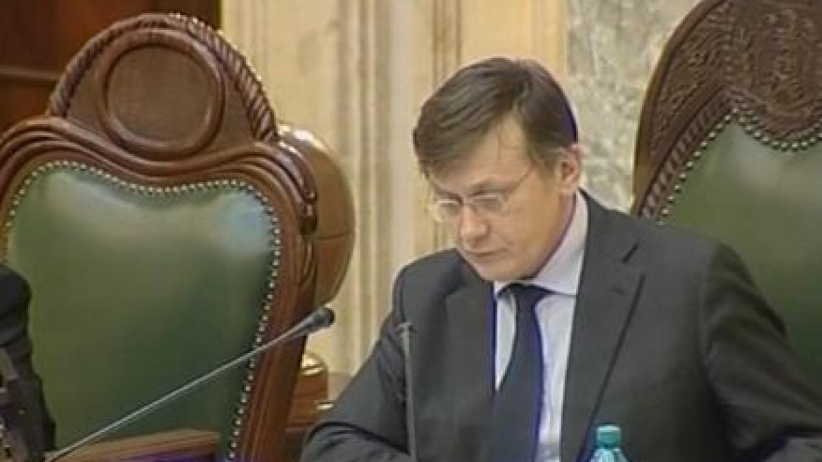 zgonea vs antonescu un razboi cu accente comice si pe alocuri ridicole