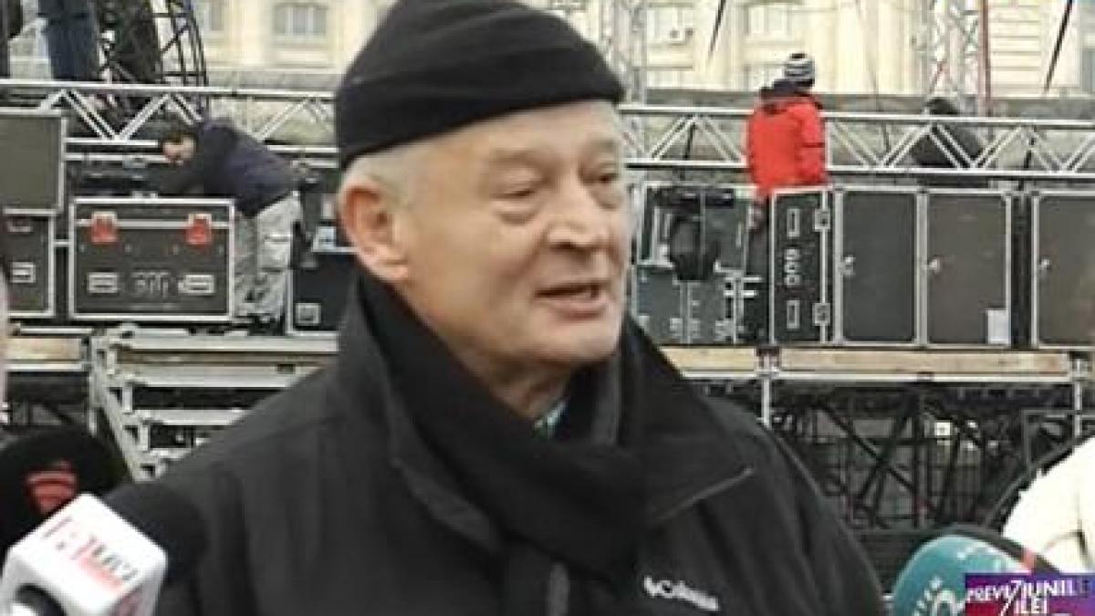 sorin oprescu a inspectat pregatirile de amenajare a scenei pentru petrecerea de revelion