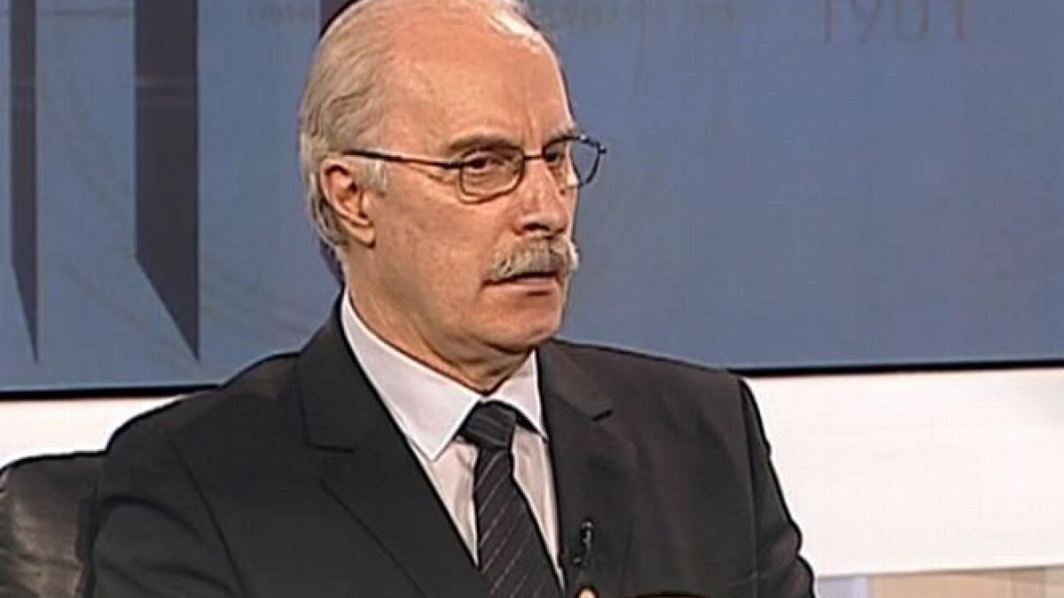 octavian bellu cel care vrea sa faca performanta nu trebuie sa sufere de niciun complex in fata