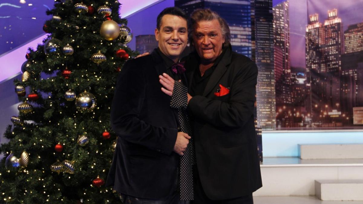 in prima zi din 2014 marele florin piersic aduce povesti extraordianare la agentul vip