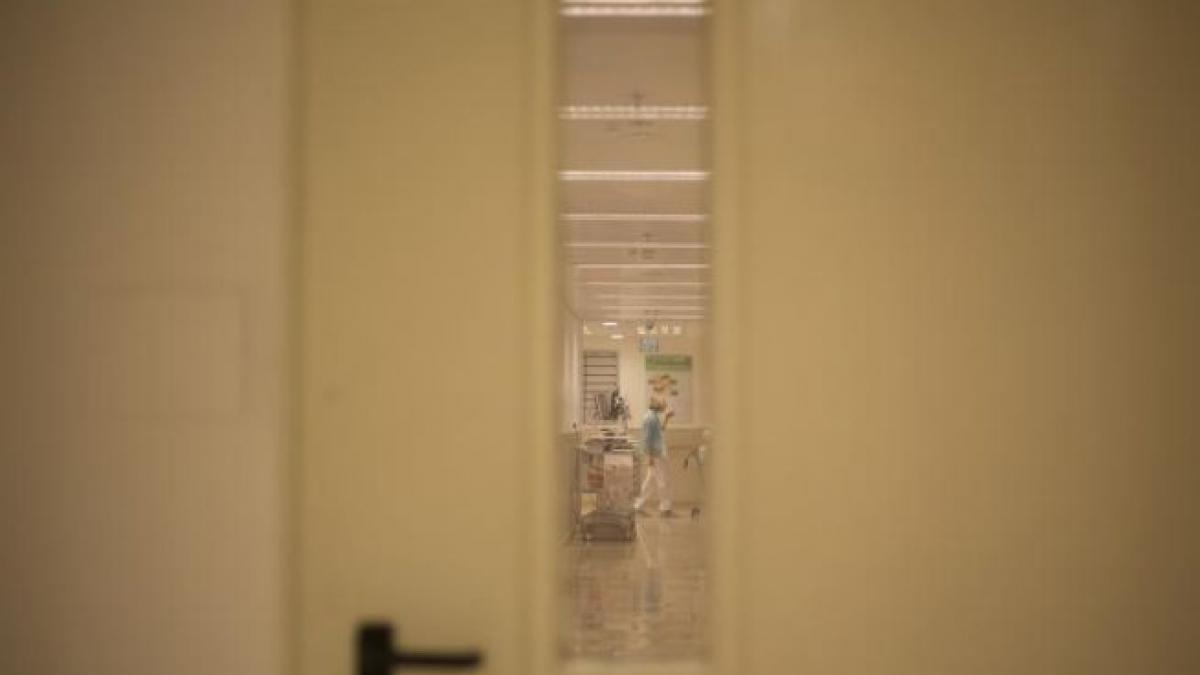 starea de sanatate a lui ariel sharon este stationara