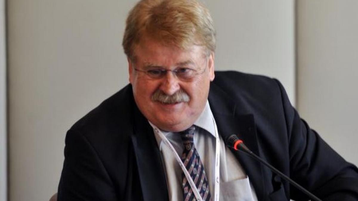 romanii umiliti de aparatorul lui gregorian bivolaru