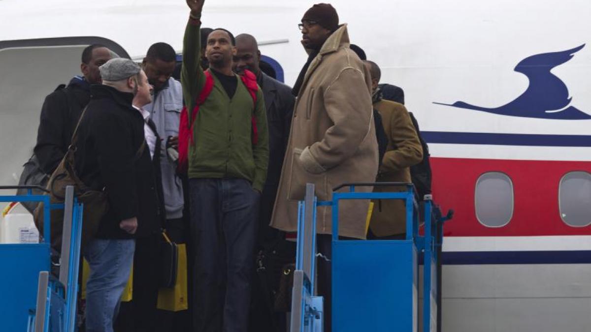 dennis rodman si mai multi fosti baschetbalisti americani au ajuns in coreea de nord pentru meciul