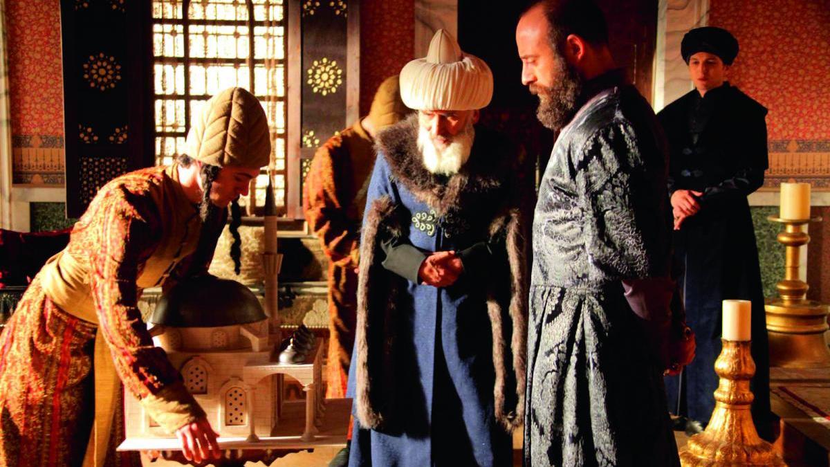 suleyman magnificul intre istoria ca si telenovela si istoria ca adevar