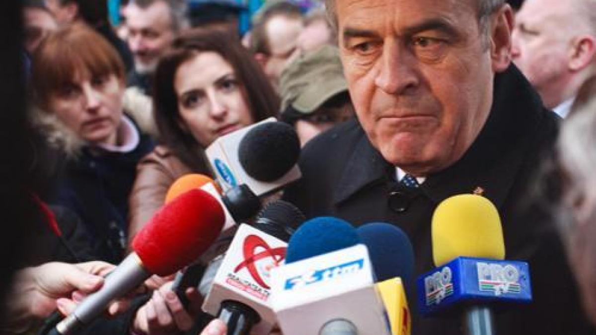 tokes isi vrea steaua inapoi europarlamentarul a atacat in instanta hotararea consiliului de onoare