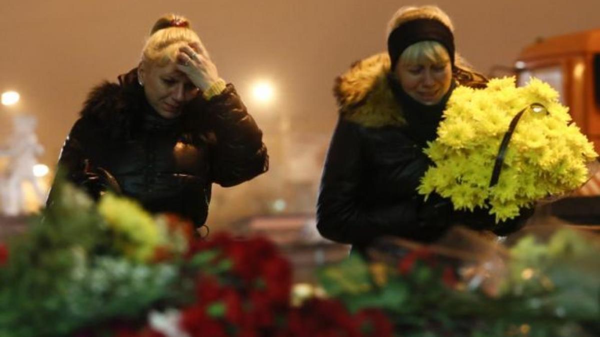 crima socanta in rusia doi oameni au fost ucisi si abandonati intr o masina