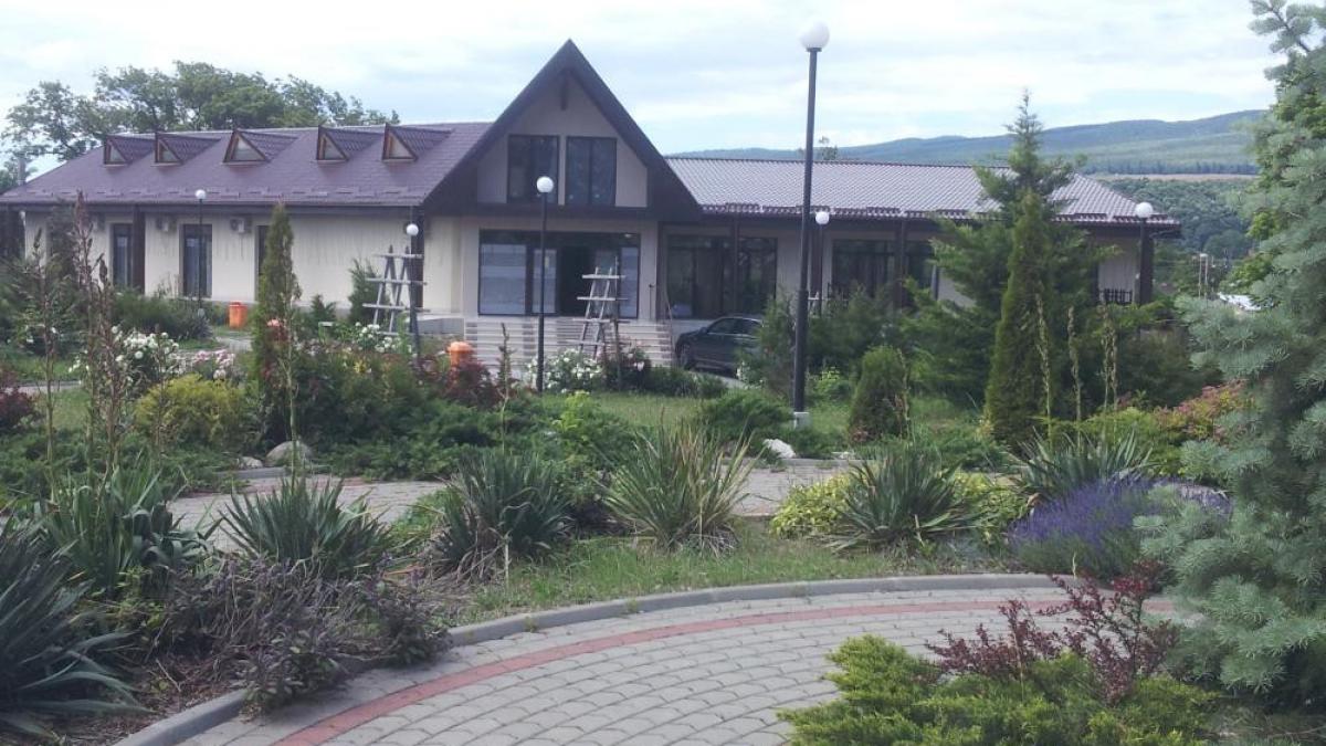 p green garden resort un popas pe drumul vinului oferit de regio