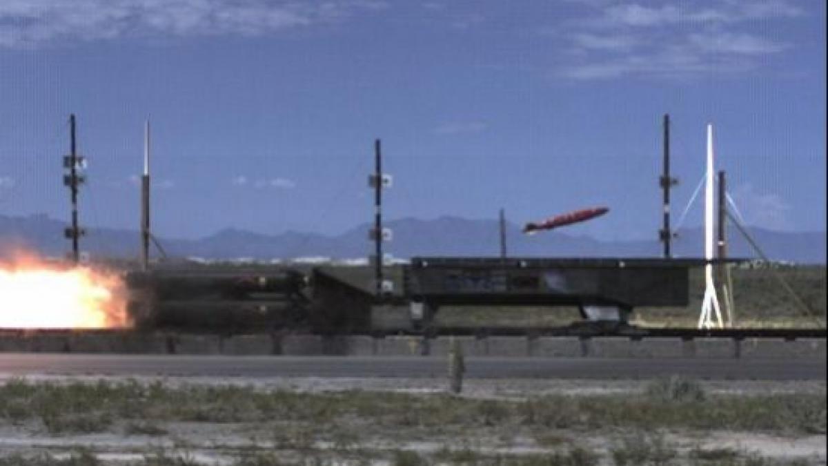 china a testat o arma supersonica poate ajunge la o viteza si de 10 ori mai mare decat cea a