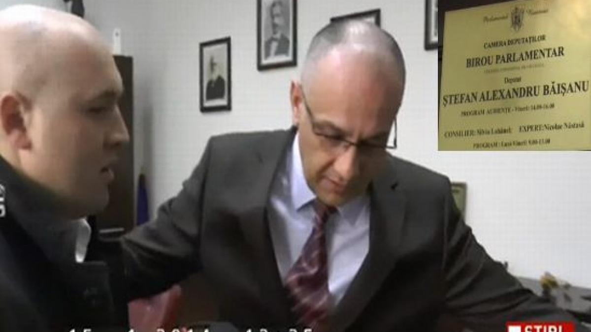 jurnalisti dati afara de la o conferinta de presa de un deputat pnl au intrat cu glod pe mocheta