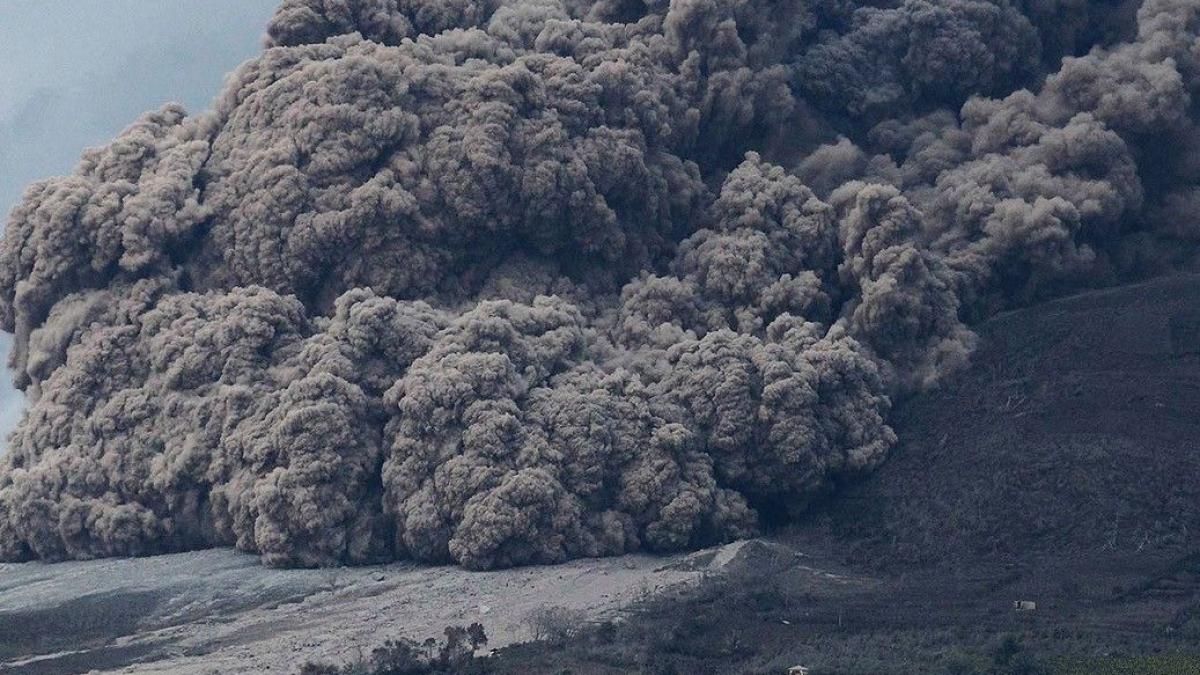 dezastrul care s a declansat la cateva minute dupa ce a fost facuta poza asta e pompeiul zilelor