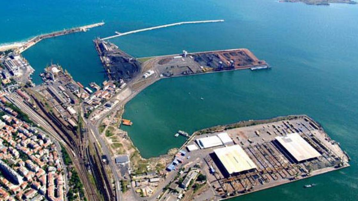 o nava moldoveneasca a fost retinuta in portul bulgar burgas