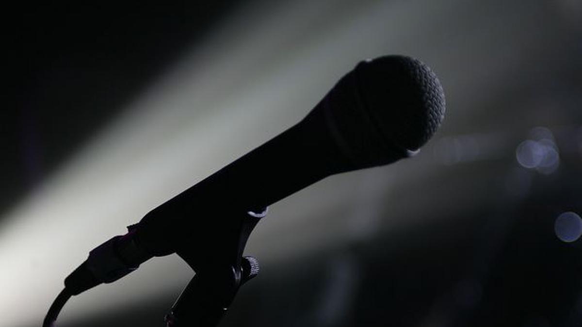 papa francisc mass media trebuie sa fie un serviciu al adevarului al bunatatii si al frumusetii