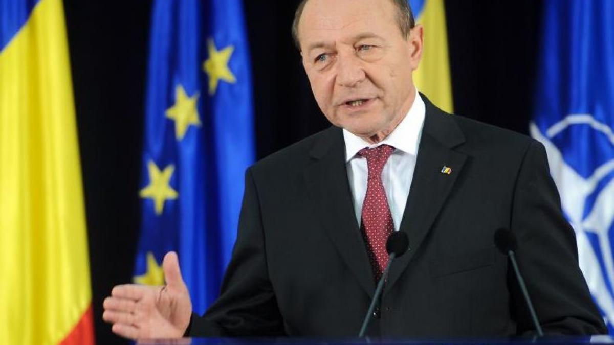 traian basescu campion la blocarea legilor