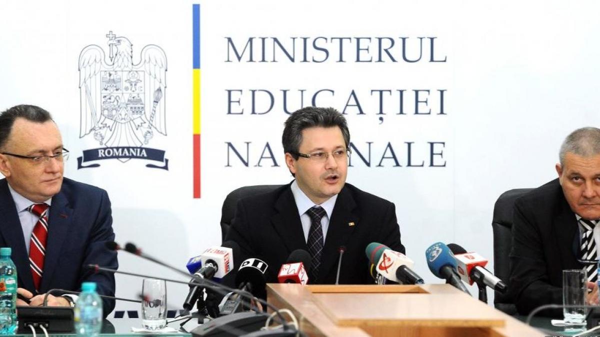 ministrul delegat pentru cercetare stiintifica romania va produce doi din cei 50 de nanosateliti