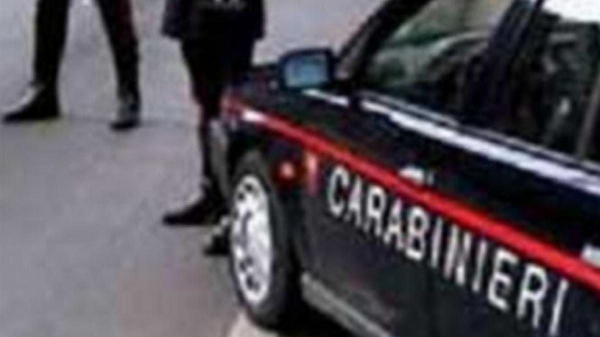 crima in stil mafiot in italia trei morti gasiti intr o masina carbonizata