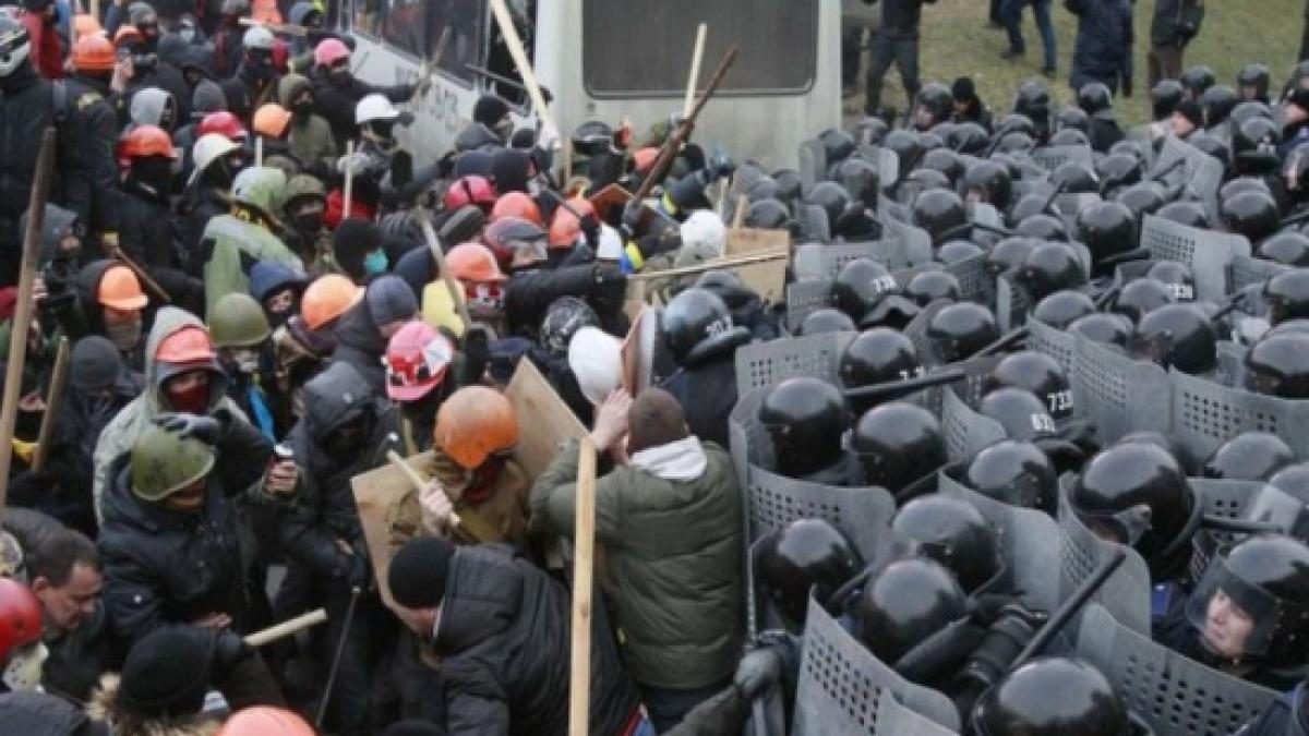 mae recomanda cetatenilor romani sa nu participe la manifestatiile din ucraina