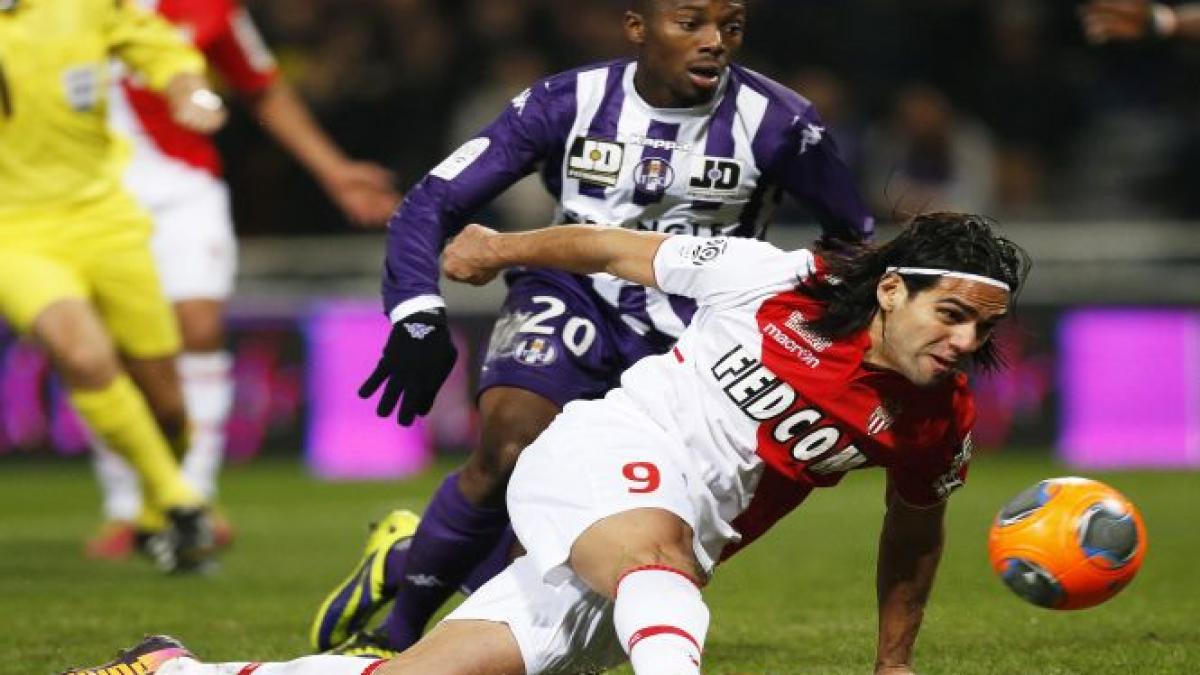 accidentare serioasa pentru radamel falcao columbianul in pericol sa rateze cupa mondiala