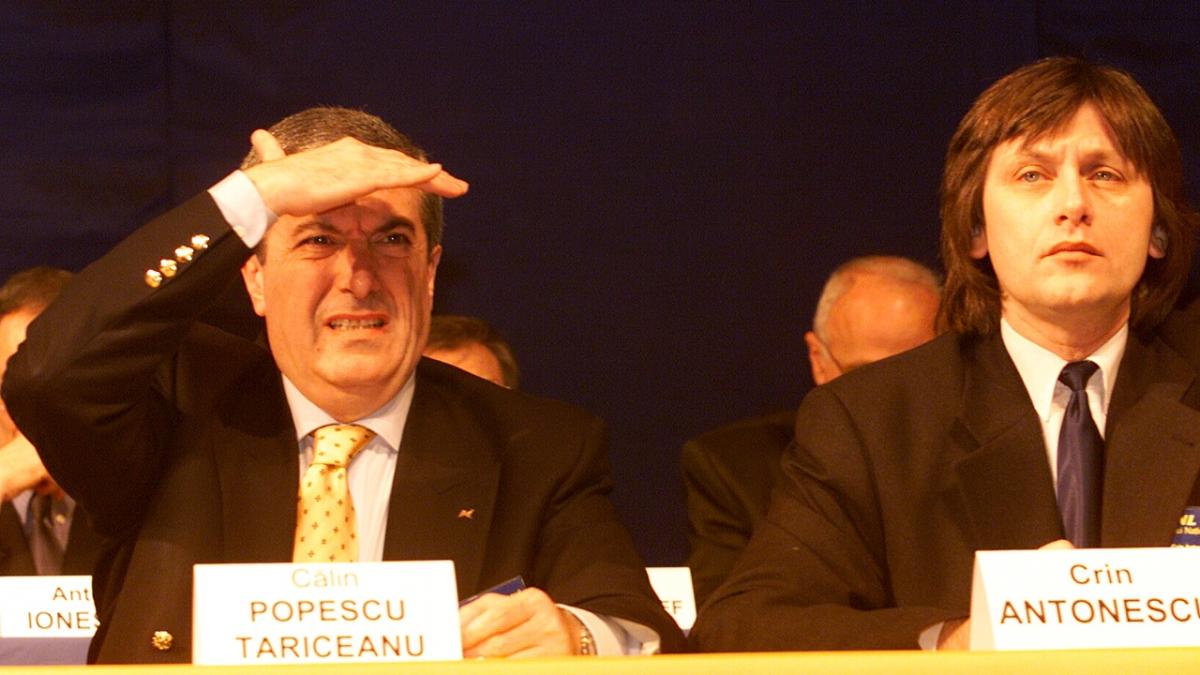 deziluzia optica manechin si arlechin