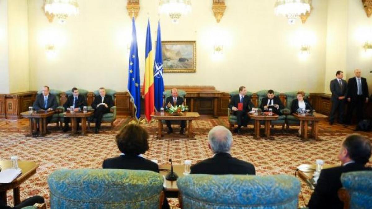 presedintele basescu se intalneste cu membrii delegatiei fmi la palatul cotroceni