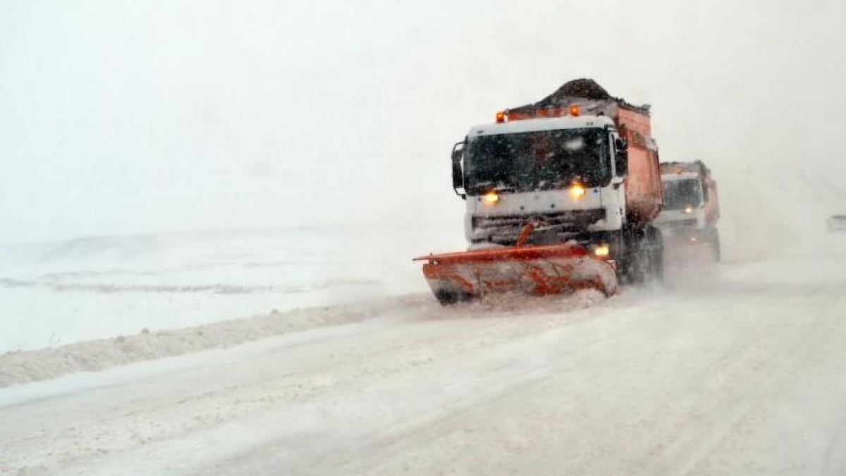 peste 2 300 de oameni din judetul dambovita au ramas fara curent electric