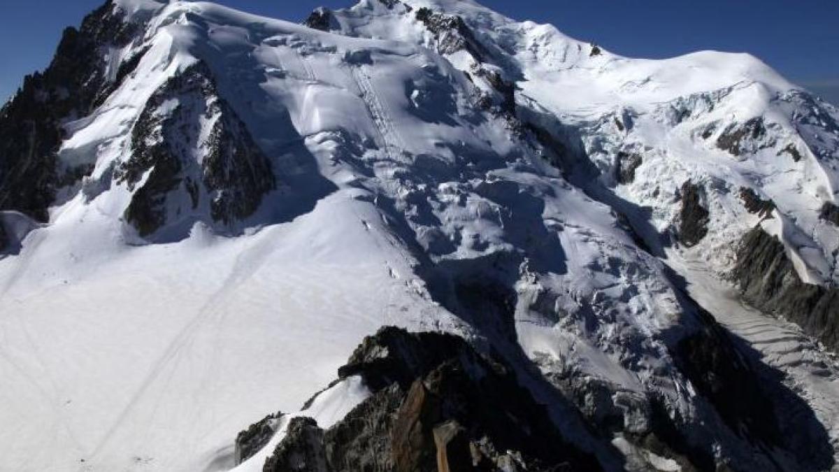 rafale de vant de peste 250 km h in zonele de varf ale muntilor