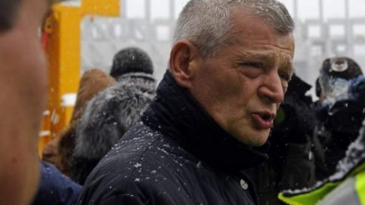 primarul sorin oprescu face apel la bucuresteni sa si lase masinile acasa