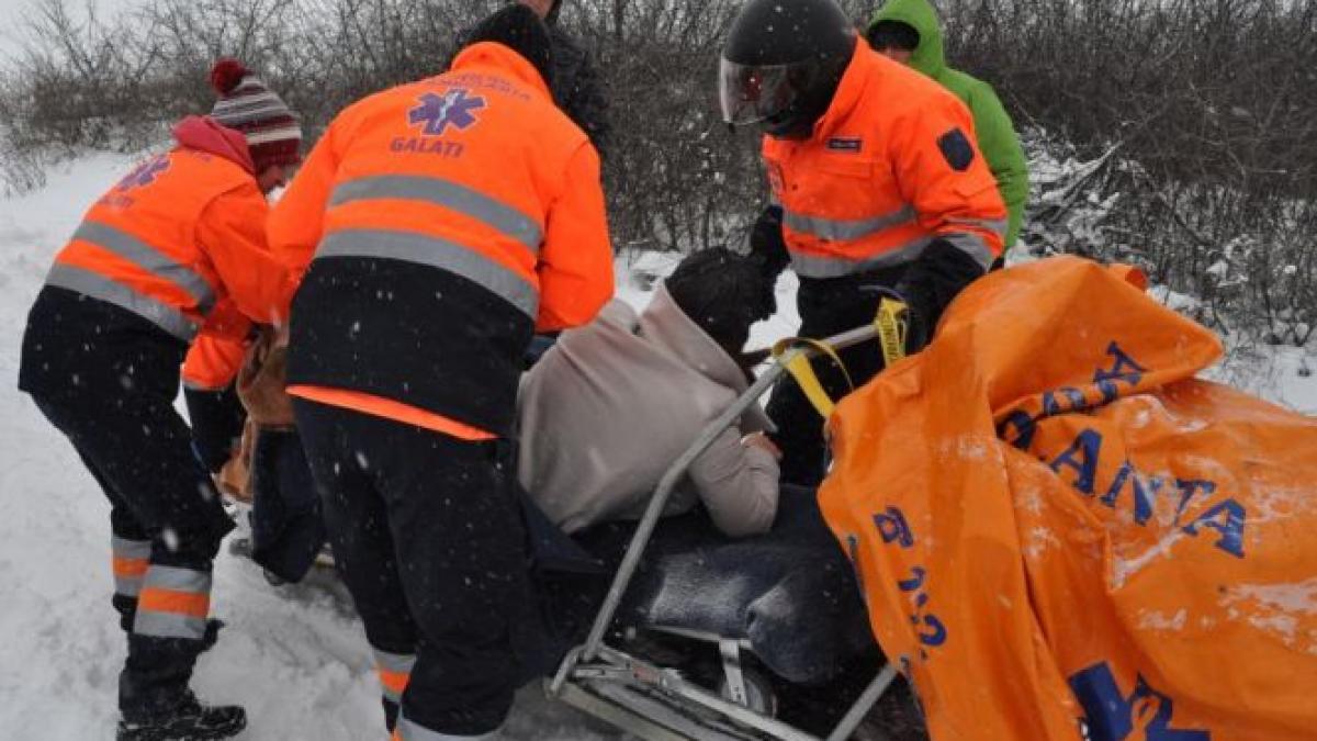 un barbat din galati gasit mort de frig