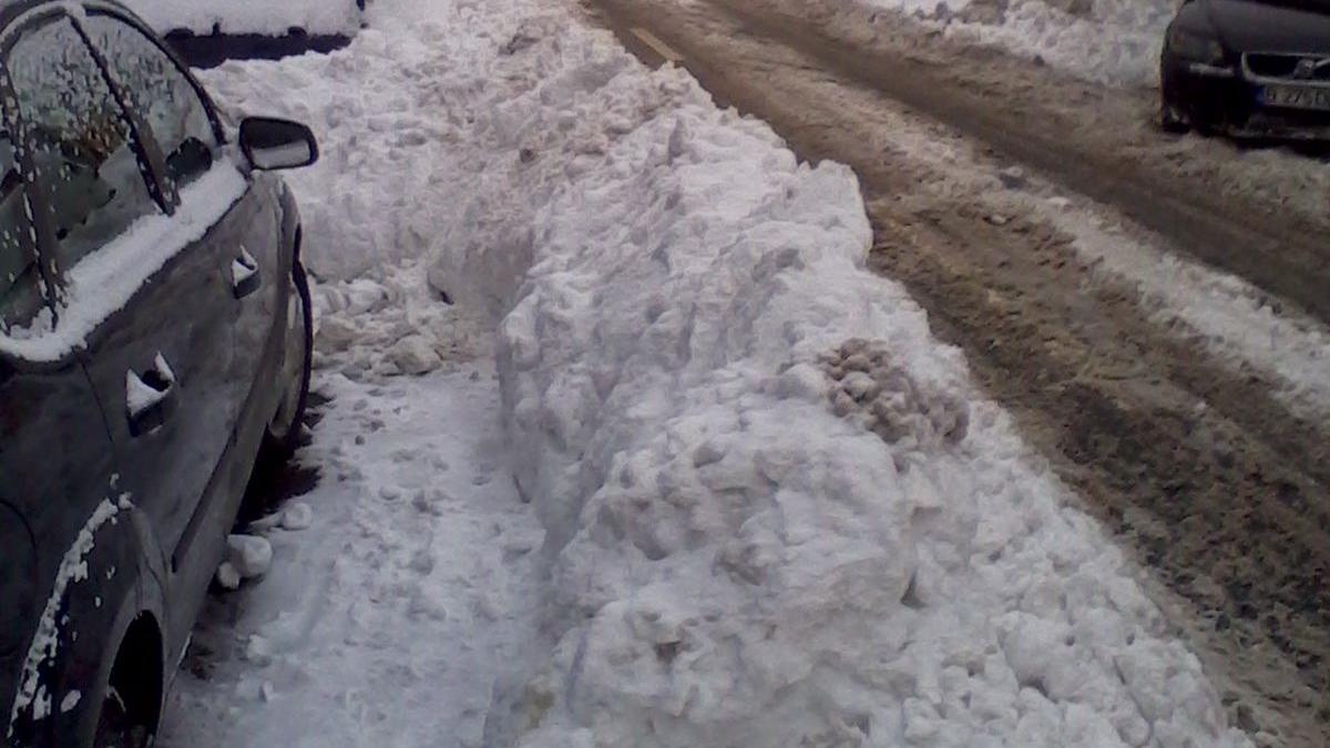 deszapezirea in sectorul lui care este asa arata aproape de palatul parlamentului e jale