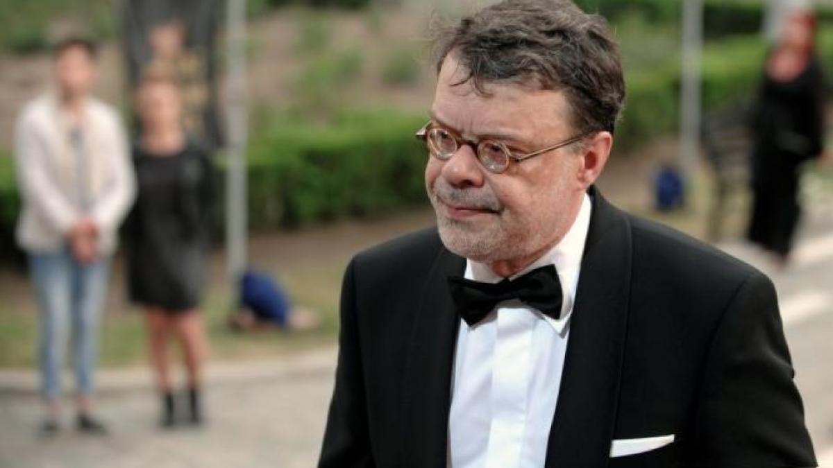 fostul ministru al culturii daniel barbu care a demisionat dupa scandalul hiv numit la iiccmer