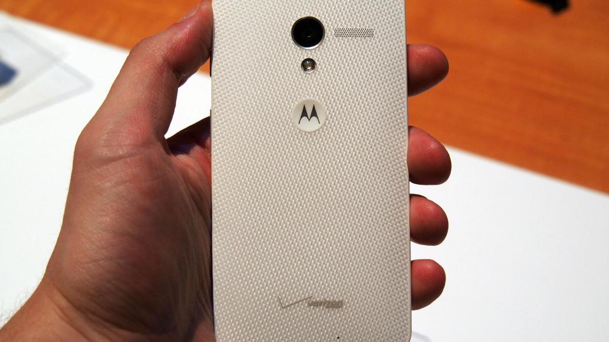 motorola trece de la google la lenovo pentru aproape 3 miliarde de dolari