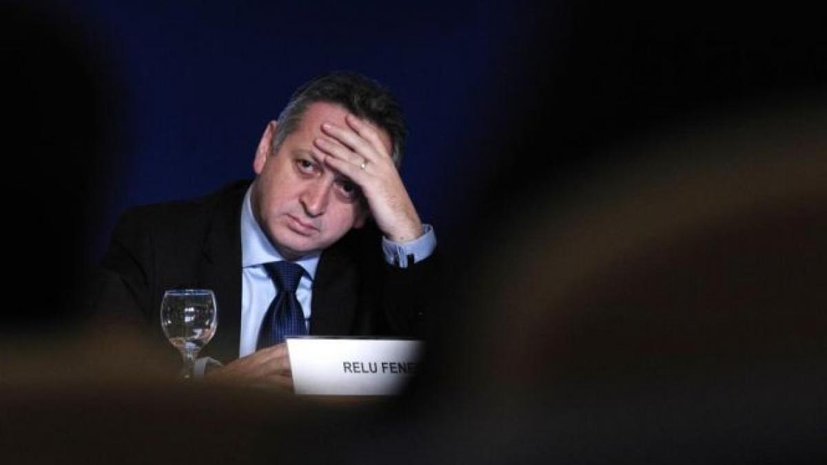 relu fenechiu s a predat politiei fostul ministru al transporturilor va fi dus la penitenciar