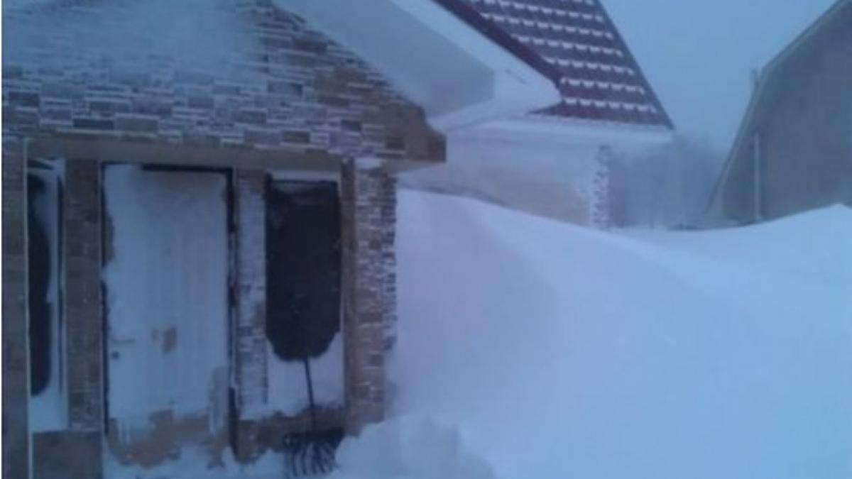 romania sub nameti am ajuns sa topim zapada pentru a bea apa mii de oameni captivi 3 zile in