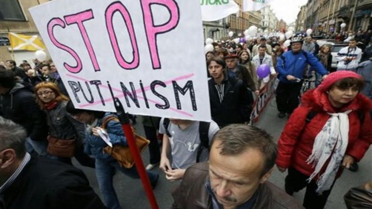 Mii de persoane au protestat împotriva lui Vladimir Putin