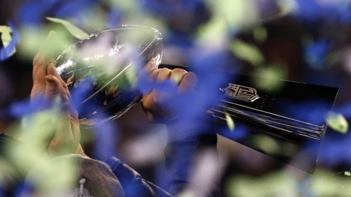 seattle seahawks a castigat cea de a 48 a editie a super bowl ului