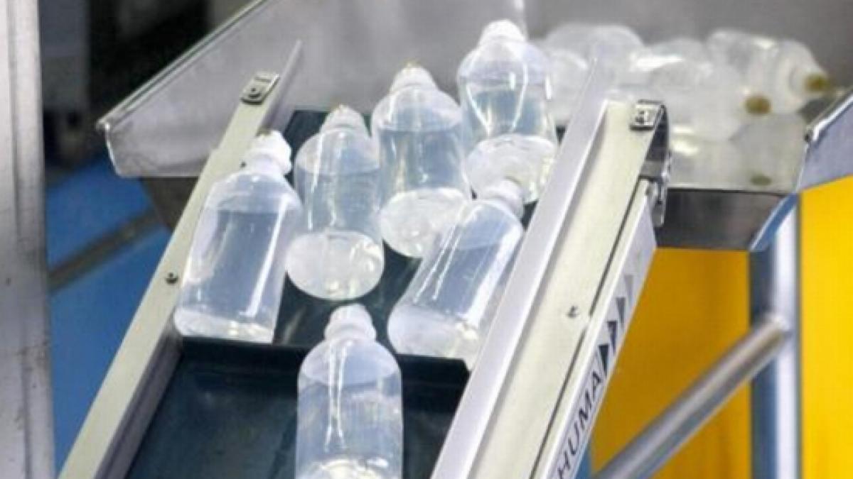 in spitalele din romania nimic nu e gratuit multi dintre bolnavi duc mana catre buzunar