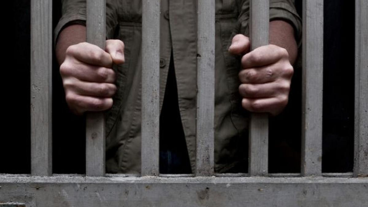 italia un detinut condamnat la inchisoare pe viata a evadat dupa o actiune de comando