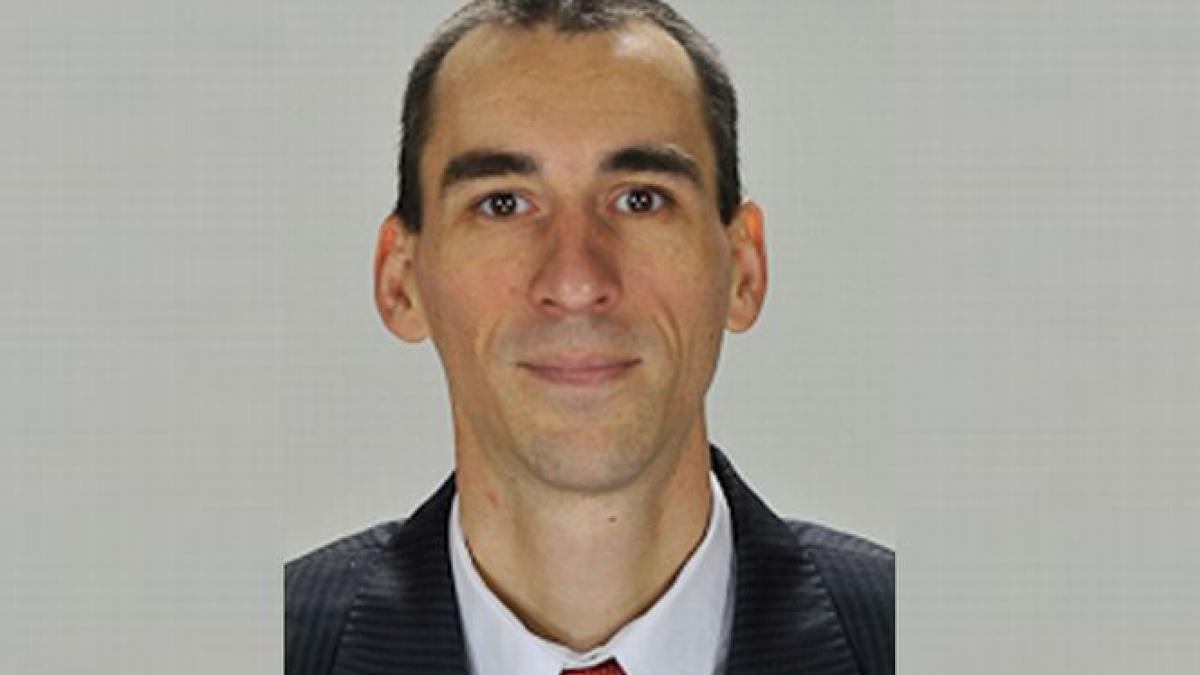 senatorul stefan stoica a murit la varsta de 37 de ani