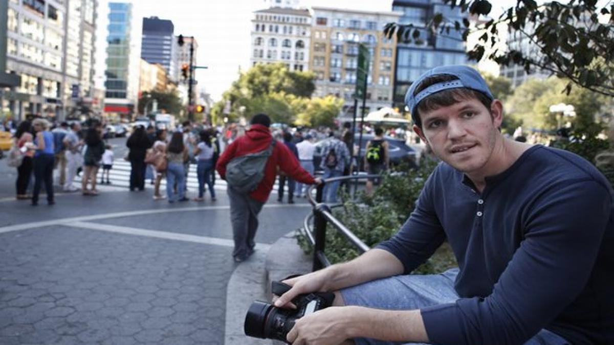 el este brandon stanton omul din spatele aparatului humans of new york