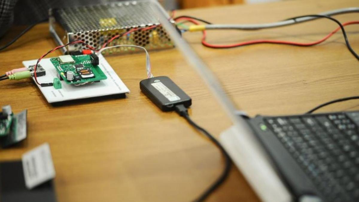 proiectul de lege prin care sts este trecut la m a i avizat favorabil in guvern